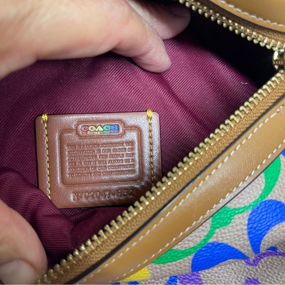 Coach Bethany Belt Bag Fanny Pack Rainbow Signature Tan Canvas Multicolor Belt - Picture 10 of 15